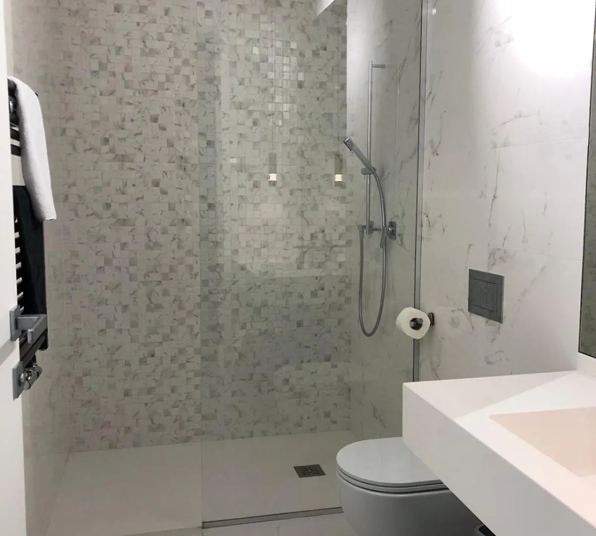 Unique One Apartments In Floreasca With Terrassa Area Bukarest