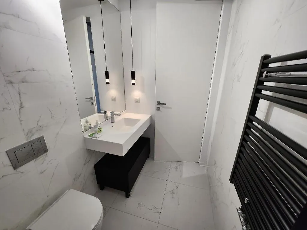 Unique One Apartments In Floreasca With Terrassa Area Bukarest 0*,